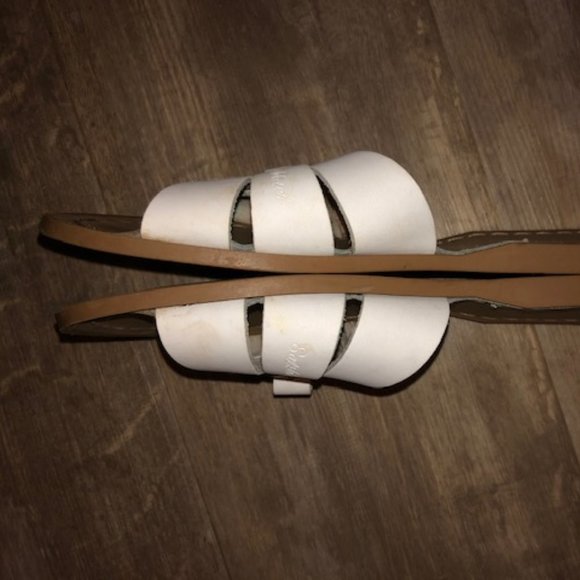 Salt Water Sandals by Hoy - Picture 4 of 8